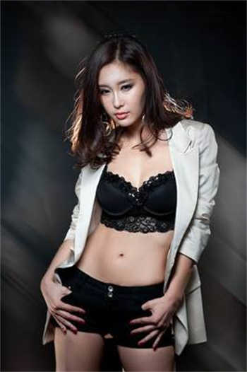紫月秋夜女畜之宴