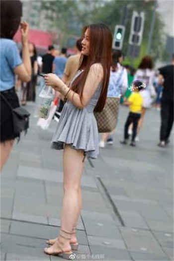 在女儿里一撞一撞