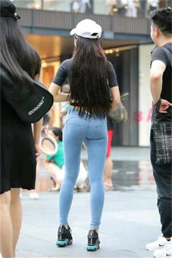 女主叫苏卿