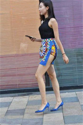 男女车震图片