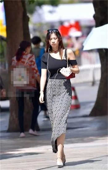 公与儿憩赵媛媛
