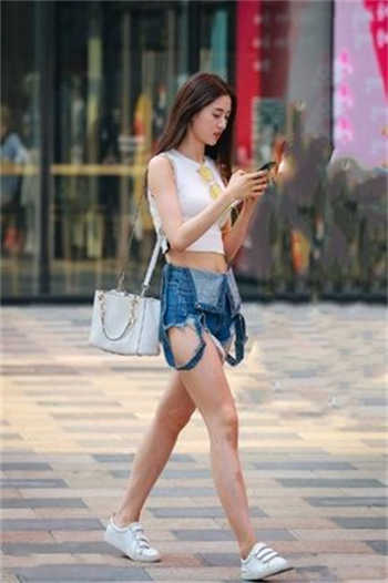 有一个女纹身师叫什么一的
