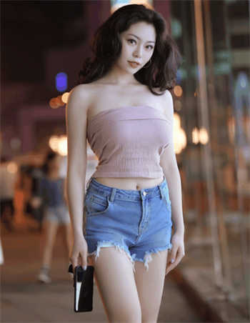 催眠校花服从我小说