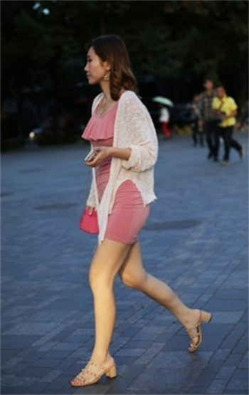 平鲁哪个宾馆有女的