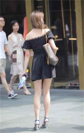 一诺女主s呕吐