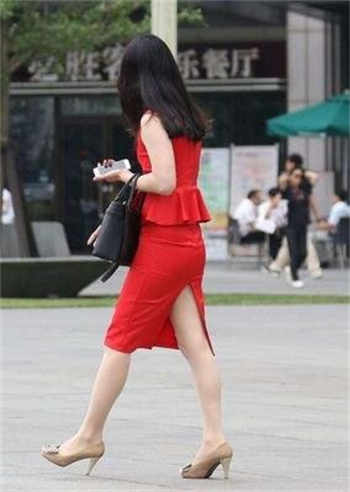 诗琳的健身催乳教练