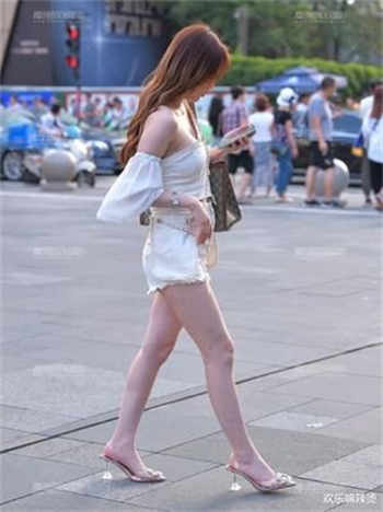 赵樱子抖音擦边视频