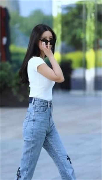 怎样单独约出50岁女同事