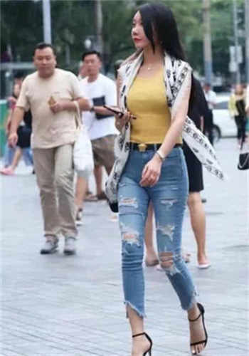尖叫制片厂不速之客