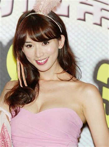 伤感个性签名女生心累